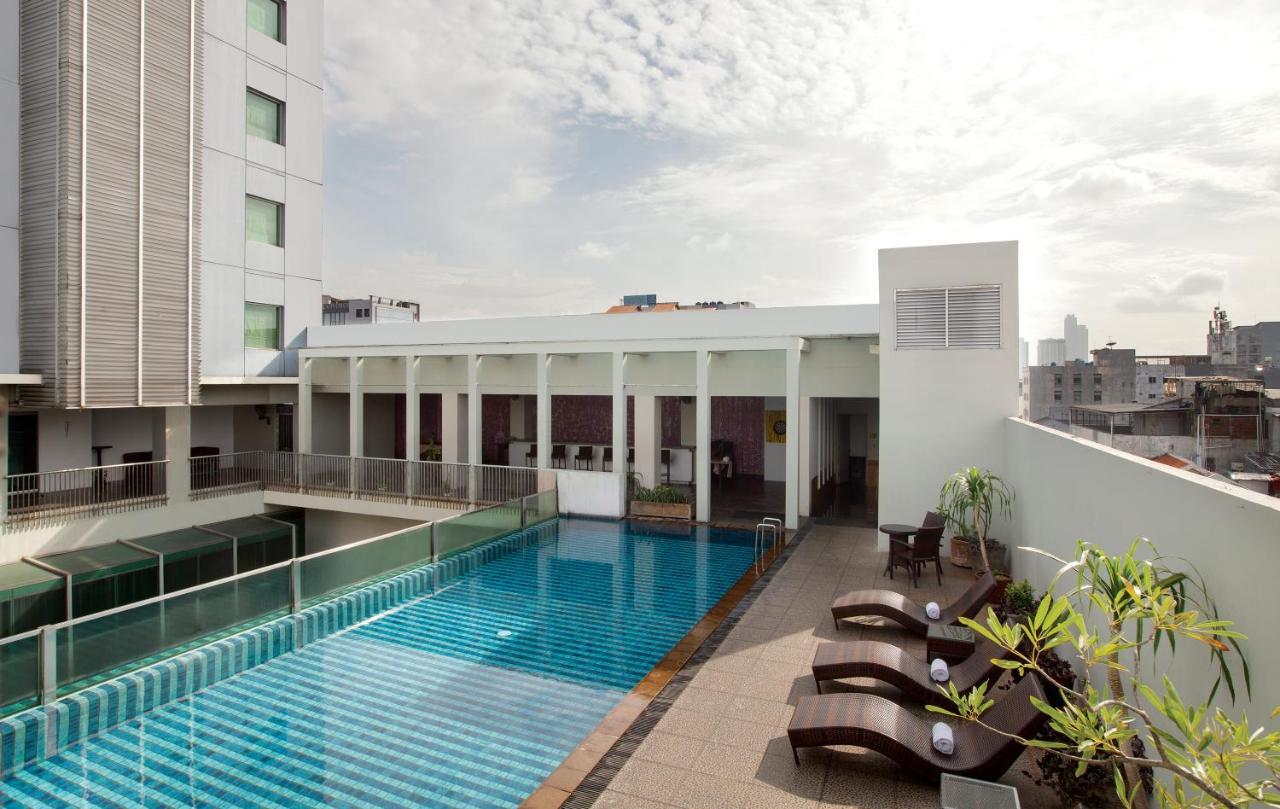 Sparks Life Jakarta, Artotel Curated Екстер'єр фото