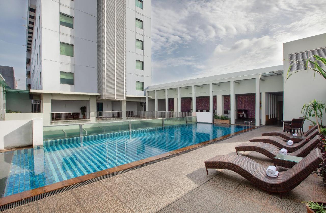 Sparks Life Jakarta, Artotel Curated Екстер'єр фото