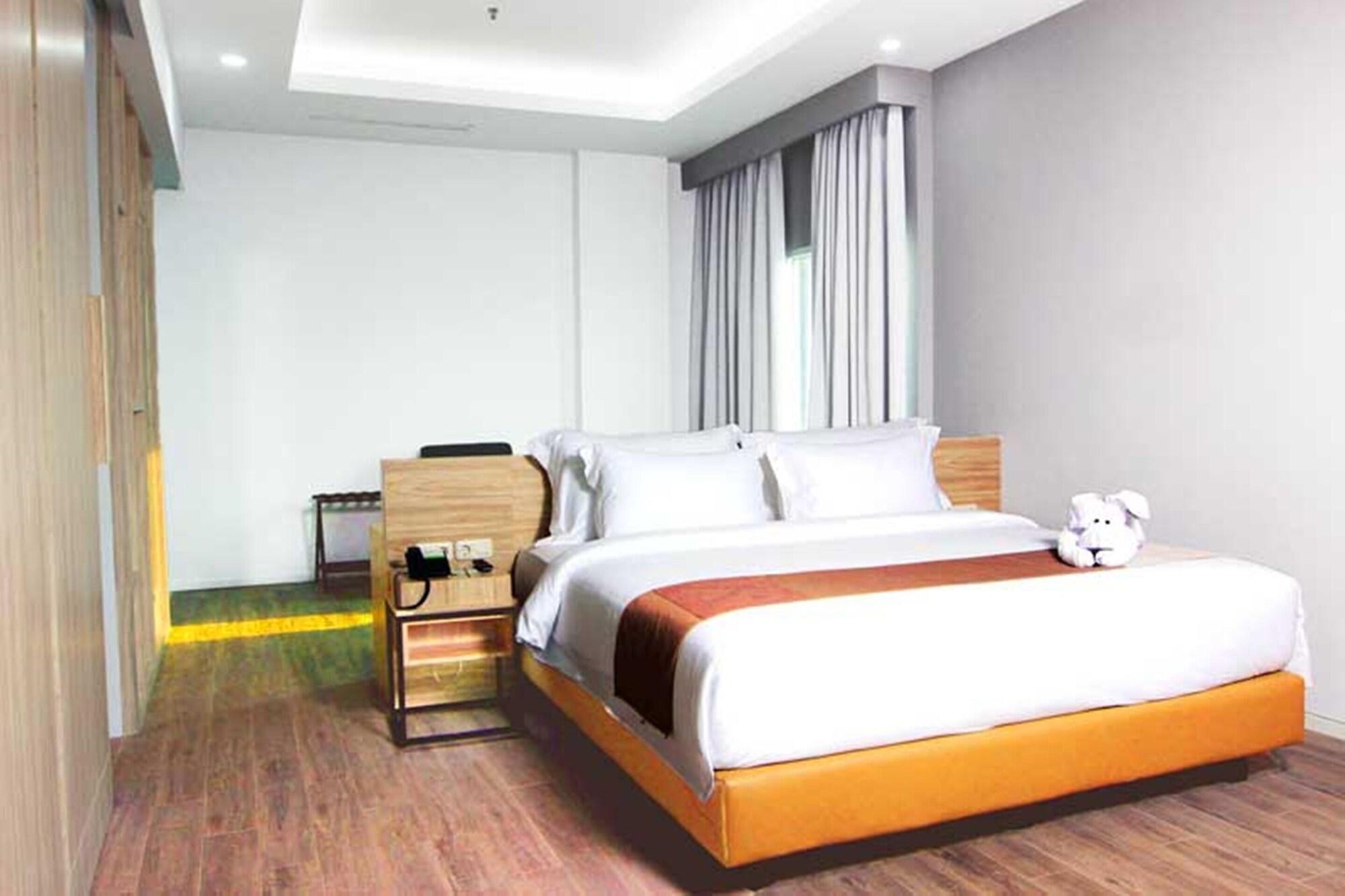 Sparks Life Jakarta, Artotel Curated Екстер'єр фото