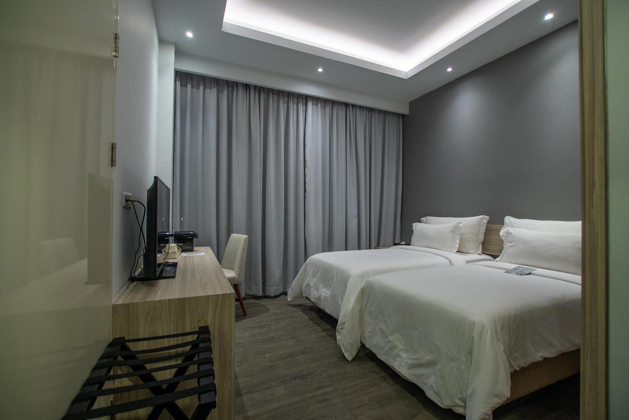 Sparks Life Jakarta, Artotel Curated Екстер'єр фото