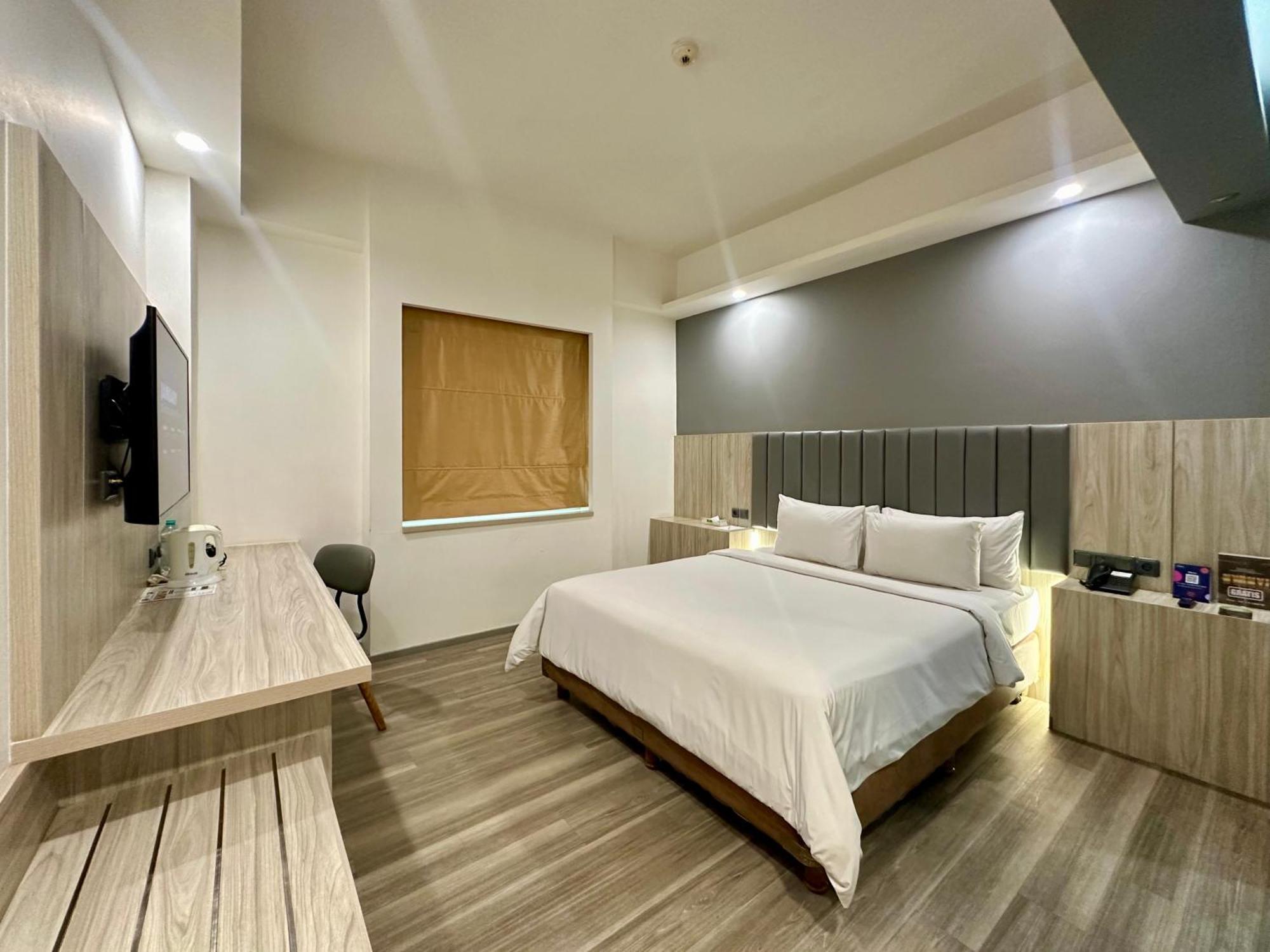 Sparks Life Jakarta, Artotel Curated Екстер'єр фото