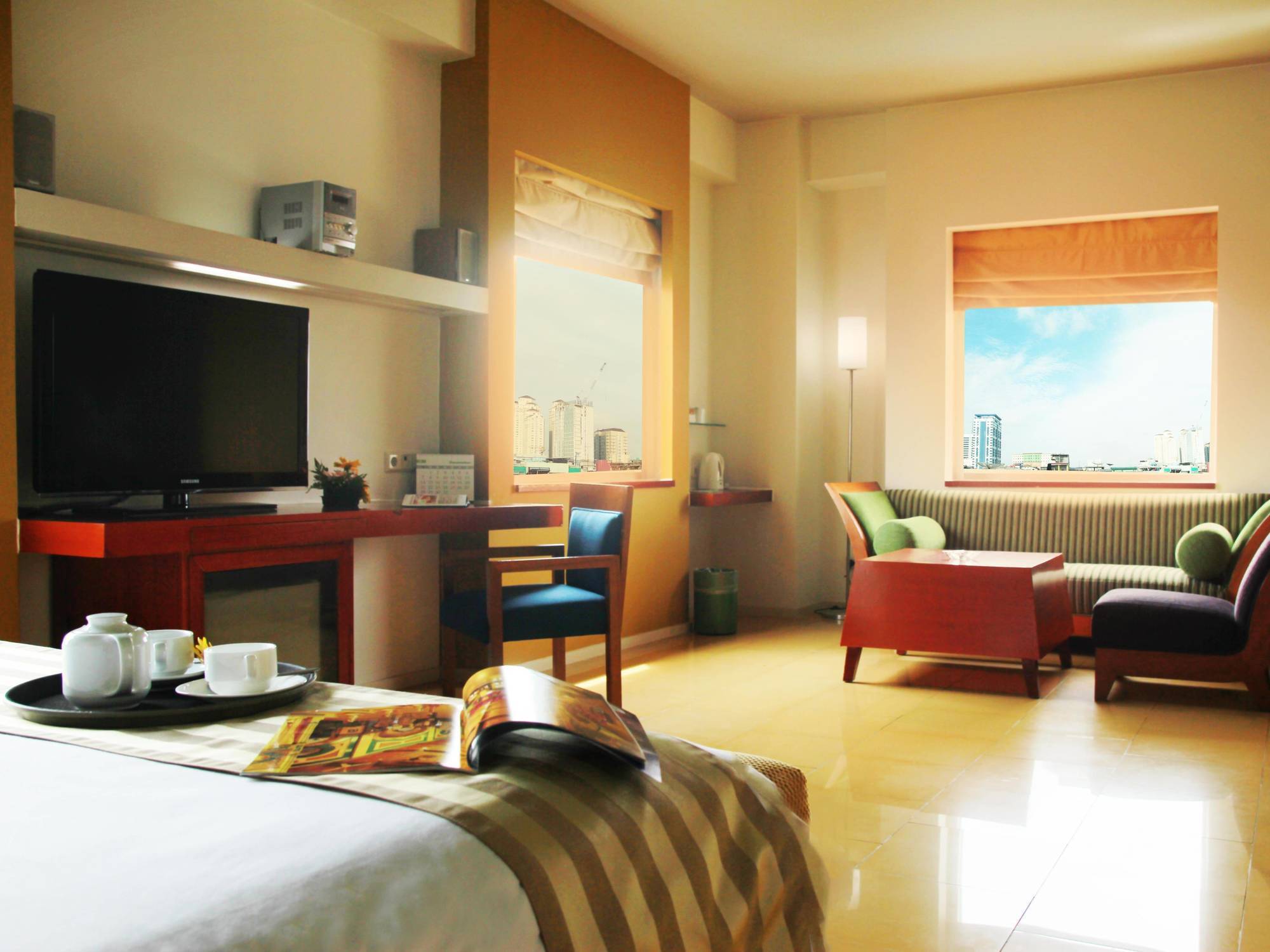 Sparks Life Jakarta, Artotel Curated Екстер'єр фото