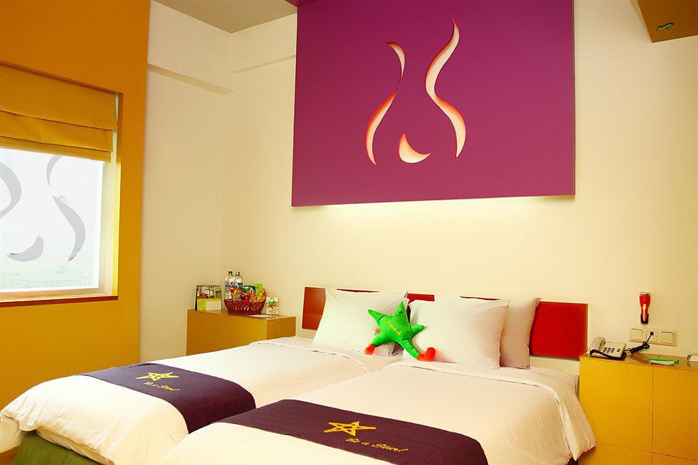 Sparks Life Jakarta, Artotel Curated Екстер'єр фото